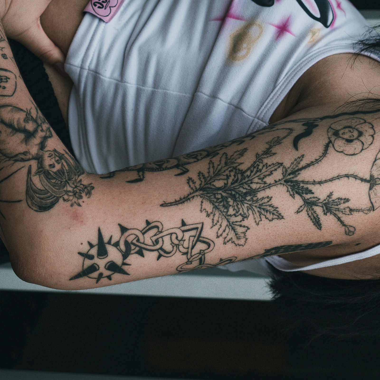 Illustrative tattoo style